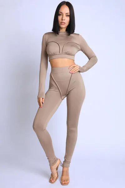 Contrast Piping Set